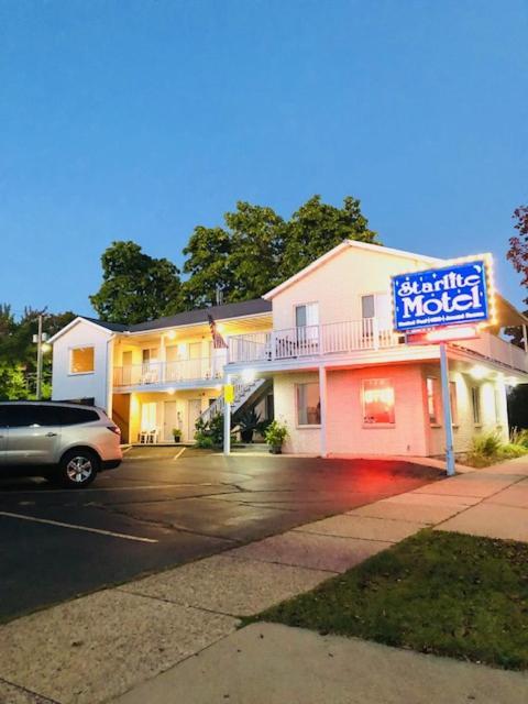 Starlite Motel Wisconsin Dells Ngoại thất bức ảnh