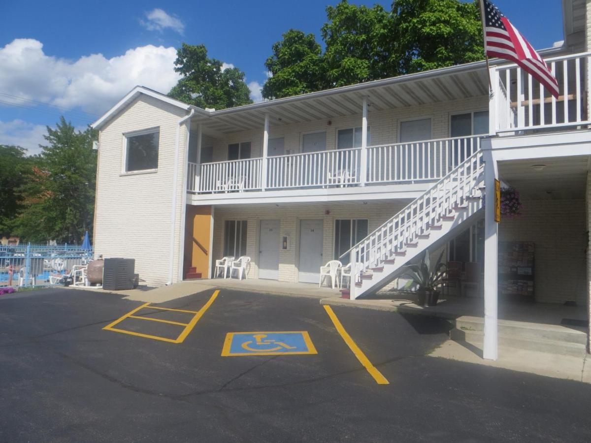Starlite Motel Wisconsin Dells Ngoại thất bức ảnh